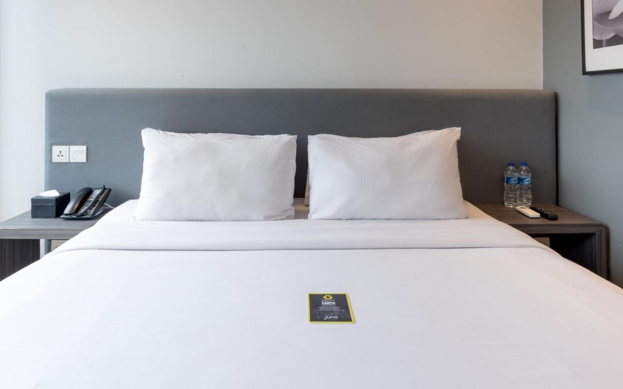 Deluxe Queen Room,1089251911:JPEG