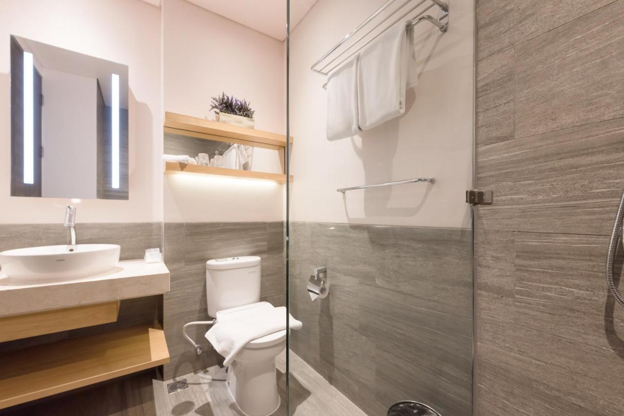 Juno Skyline View,1340437472:JPEG