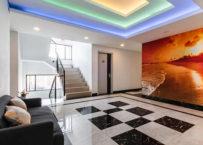 Monggo Mampir Kostel Tanjung Duren Grogol Petamburan Jakarta